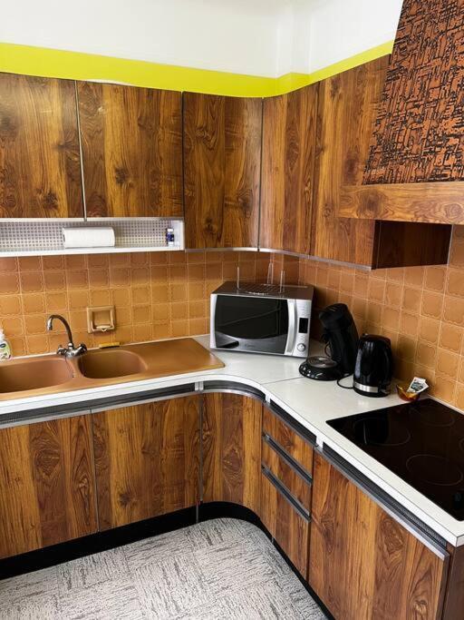Appartement Avec Balcon En Centre Ville Μπουρζ Εξωτερικό φωτογραφία